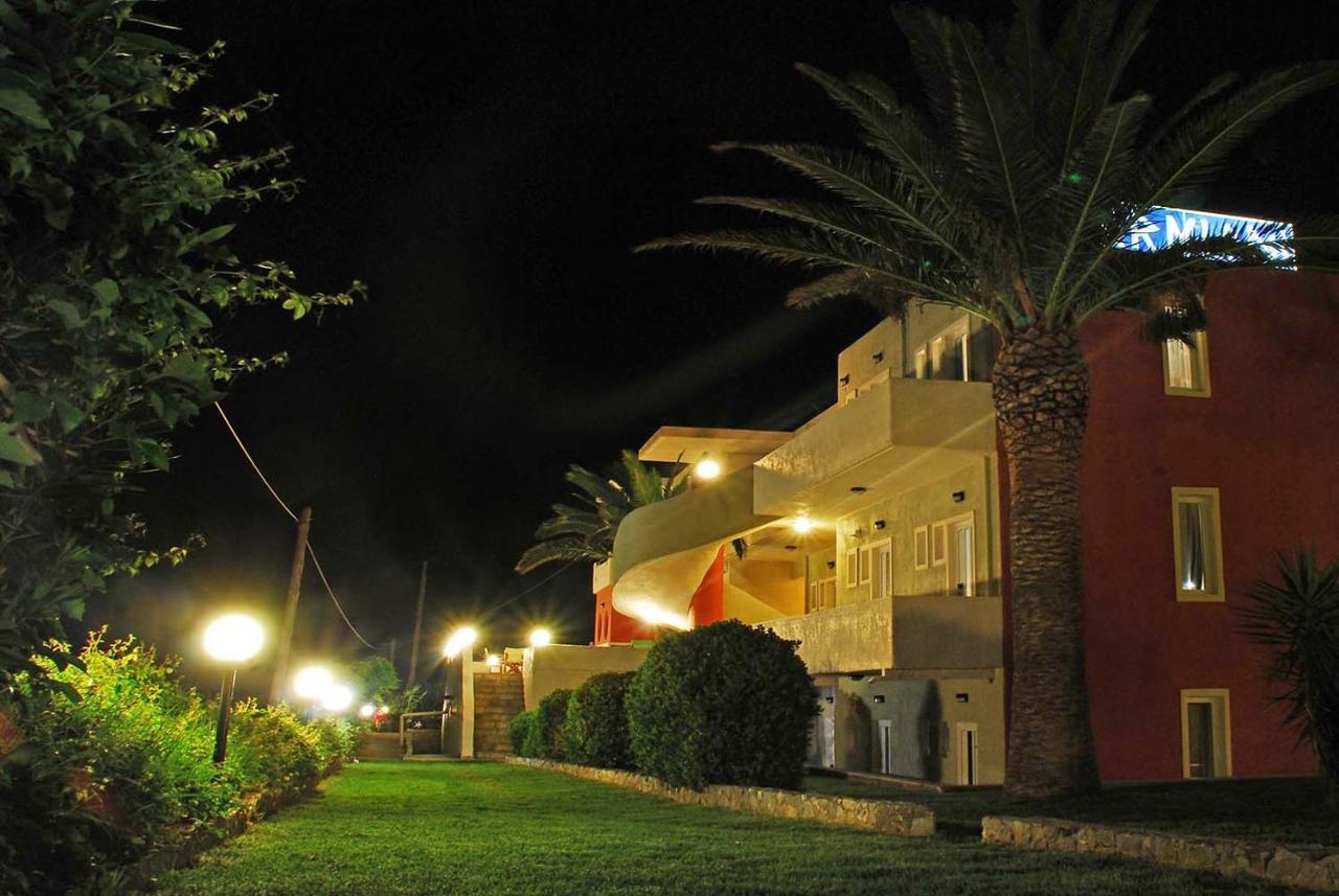 Ermioni Hotel Paralia Kourna 外观 照片